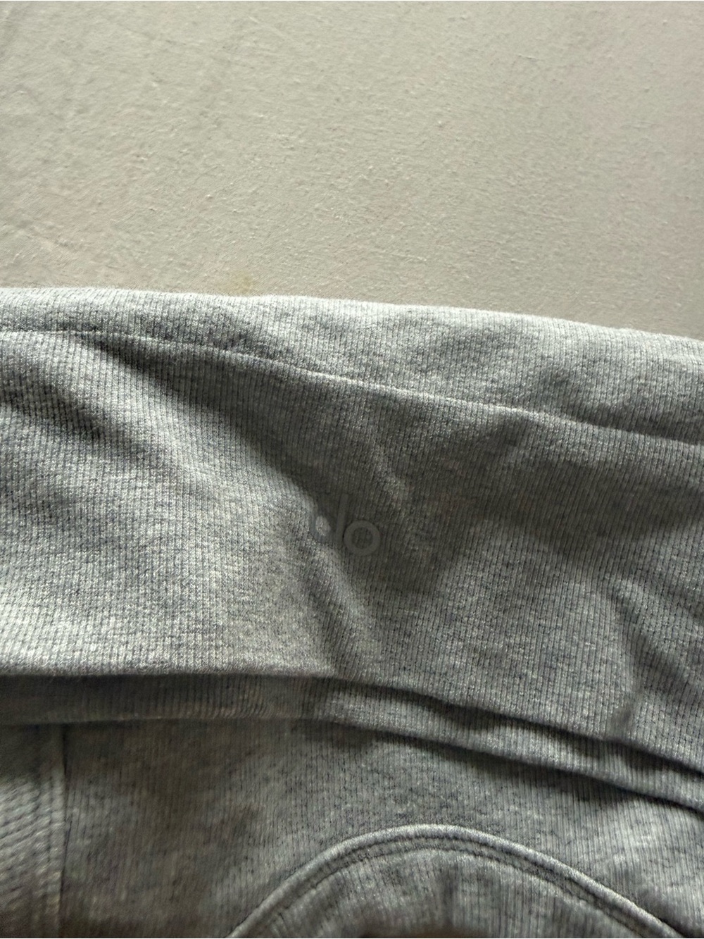 ALO Yoga Grey Ribbed Racerback Crop Tank - Picture 2 of 2